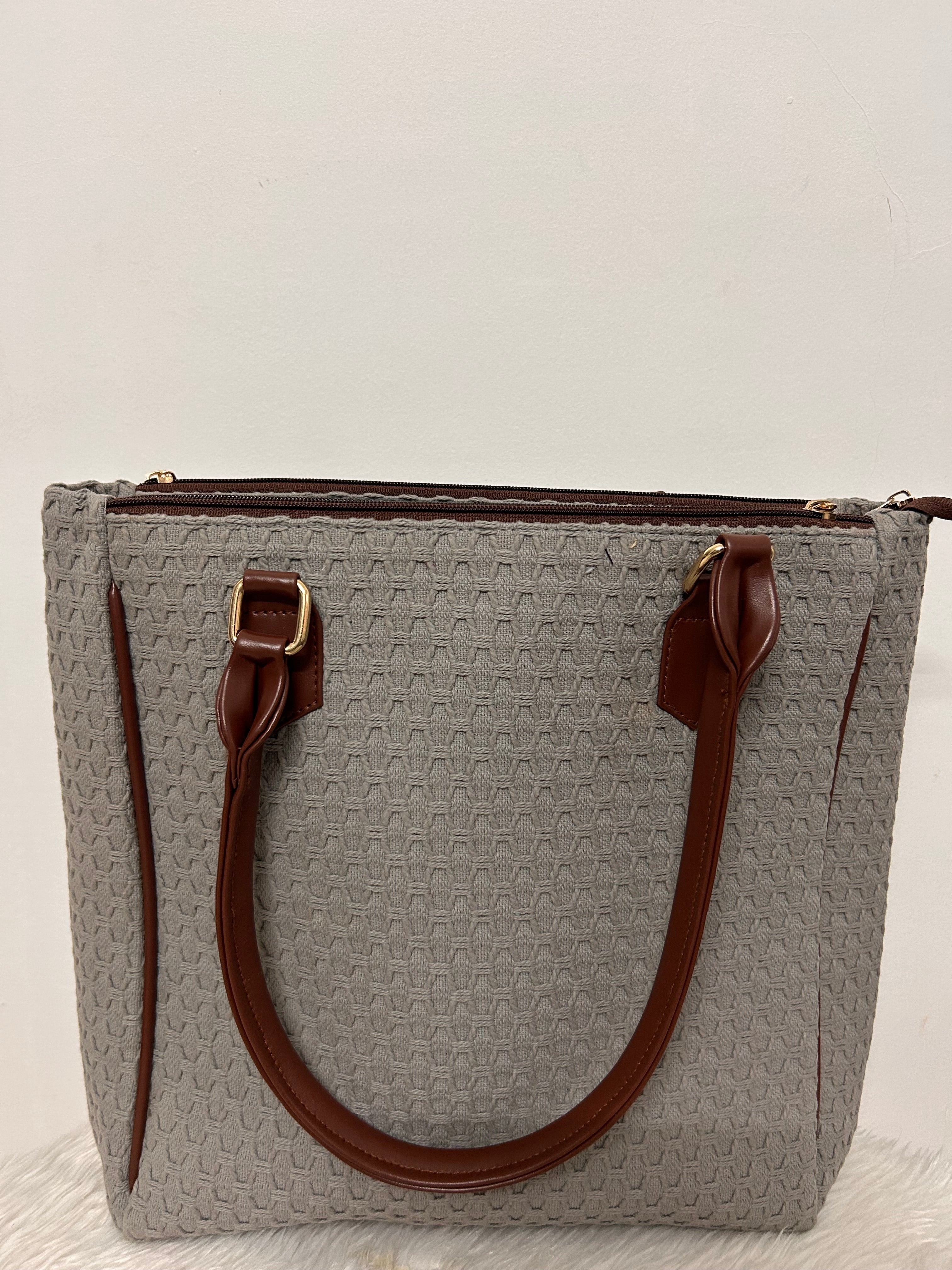 3 compartment grey tote